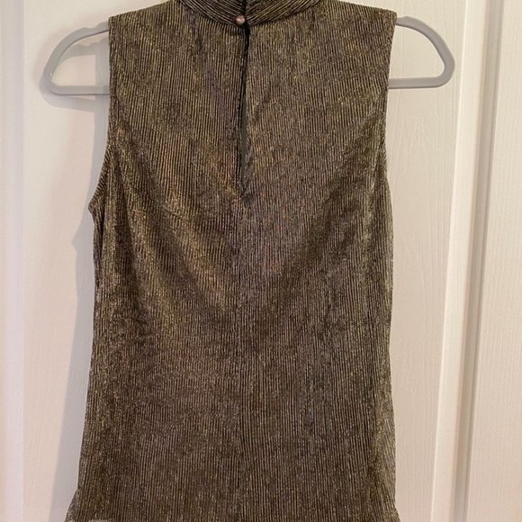 Bailey/44 gold shimmer top! - Picture 2 of 3